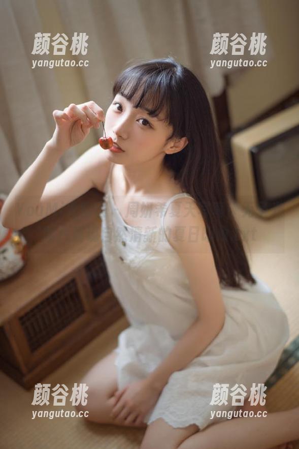 YouMi尤蜜荟 - 周妍希夏天写真，无圣光图片展现自然清新的夏日印象.txt