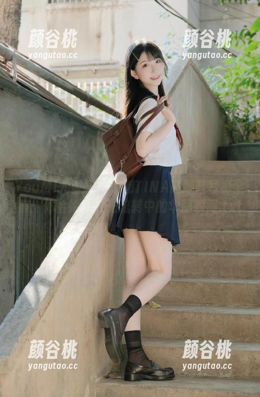 YouMi尤蜜荟-娜娜TINA YouMi尤蜜荟 - 娜娜TINA高跟鞋写真全集:体验她在时光流转中的华丽瞬间.txt