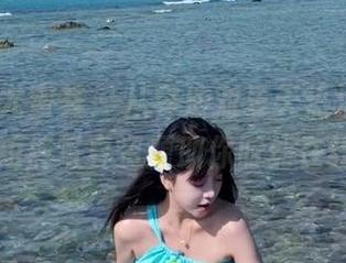 YouMi尤蜜荟 – 从容应对夏天热浪，宋梓诺Bee短裤写真资源助你时刻在线！.txt