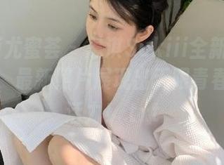 YouMi尤蜜荟 – 思淇Sukiii全新制服写真发布，最新照片展现出无限青春气息与活力！.txt