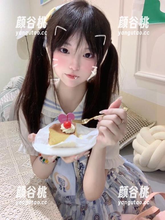 YouMi尤蜜荟 - 免费送！朱可儿Flora奶牛图包合集，满足你的所有好奇与幻想！.txt