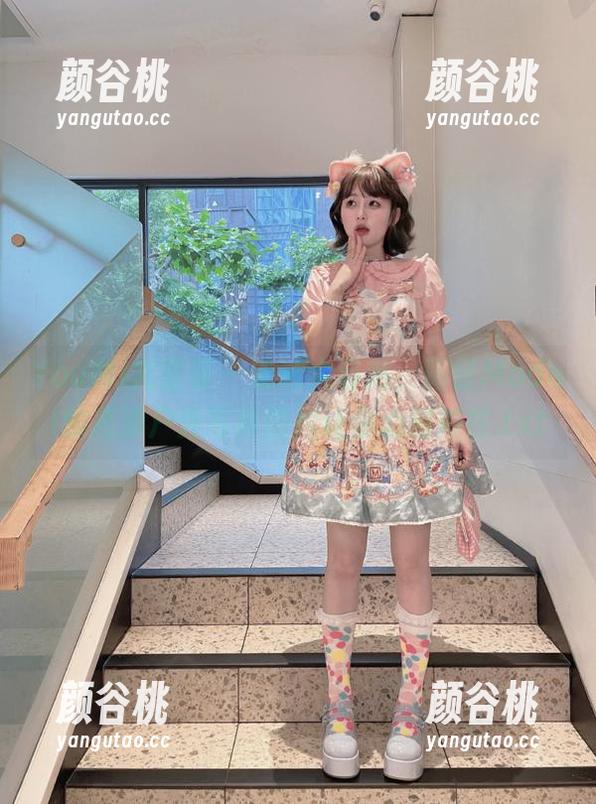 YouMi尤蜜荟 - 走进大自然，葛征Model的高清户外写真图片让你心驰神往.txt