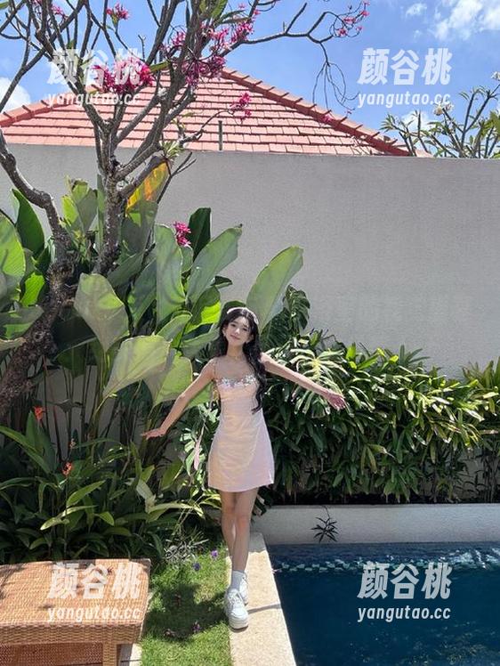 beautyleg - 沉浸在AVY浴室的视觉盛宴：绝美照片合集，尽显优雅风情.txt