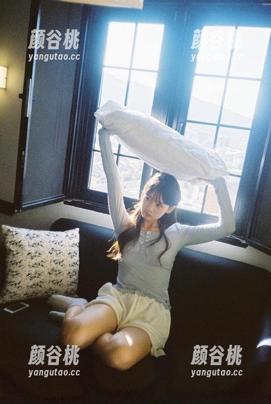 beautyleg - Lina的礼服写真集分享，发现她在每一件礼服中的独特风格！.txt