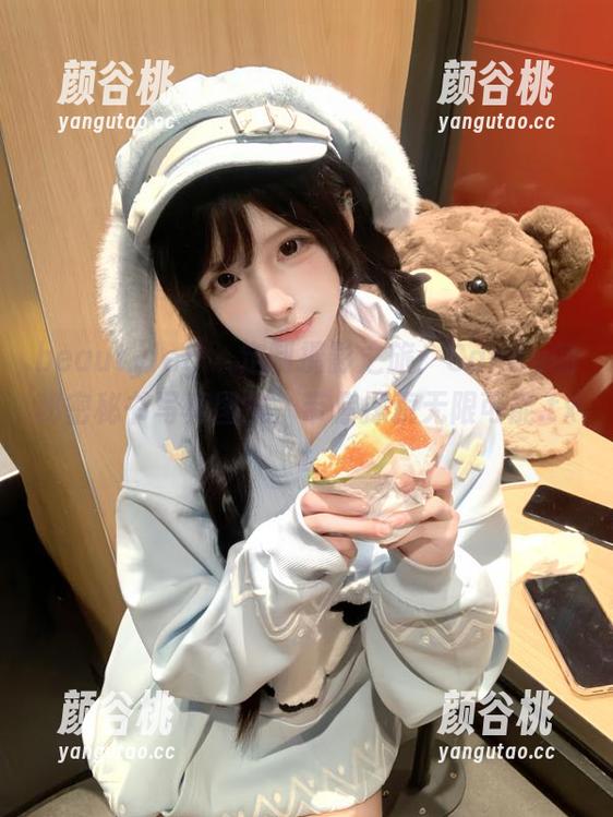 beautyleg - 定制摄影之旅：Sandy的秘密秘书写真图集，带你探索无限可能.txt