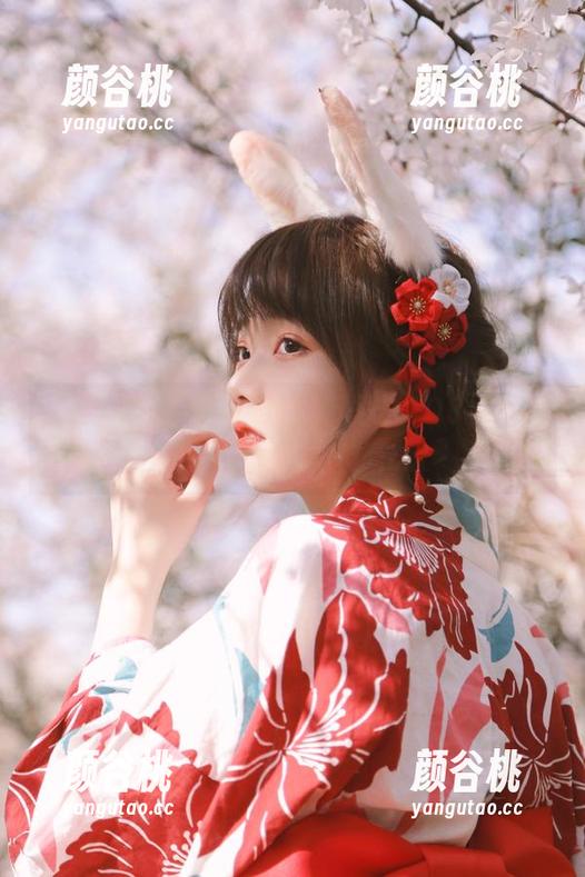 没见过的fushii_海堂万圣节COS，超高人气套图大放送！.txt