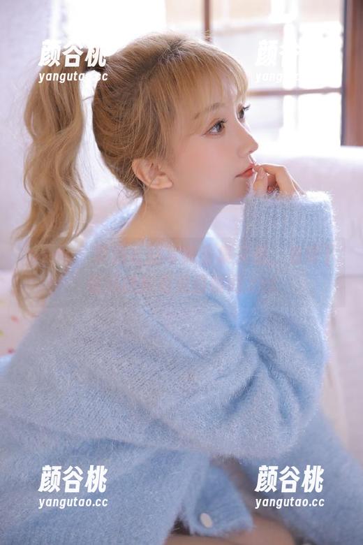 pans - 夏涵长腿写真全集来袭，免费下载尽收所有美丽瞬间.txt