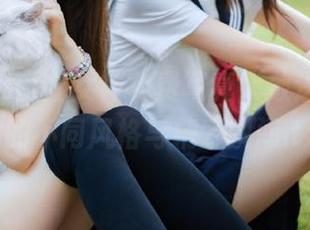 pans – 微妮女神免费写真大放送，探索她的不同风格与精彩瞬间.txt