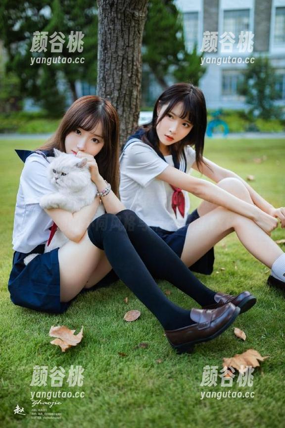 pans - 微妮女神免费写真大放送，探索她的不同风格与精彩瞬间.txt