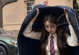 pans – 潮流风向标：英英的白裙写真美图与壁纸，不容错过的视觉享受.txt