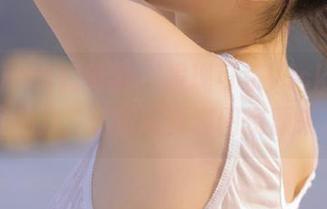 partycat轰趴猫 – 发现可乐Vicky白裙的无限魅力，超赞写真套图资源来袭.txt