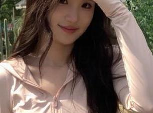 partycat轰趴猫 – 立即在线查看可乐Vicky穿着水手服的原图，感受她的活力与个性！.txt