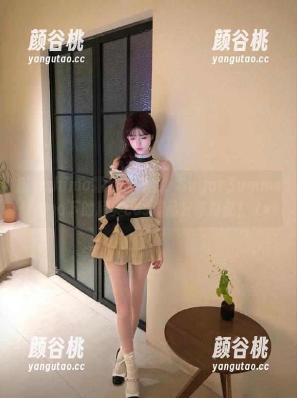 感受shimo霜月的创意，SugarSummertema下的精美cos作品分享时刻！.txt