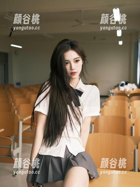 微密圈 - 不爱笑的赛琳厨娘系列：最新资源带你走进美食艺术的殿堂.txt