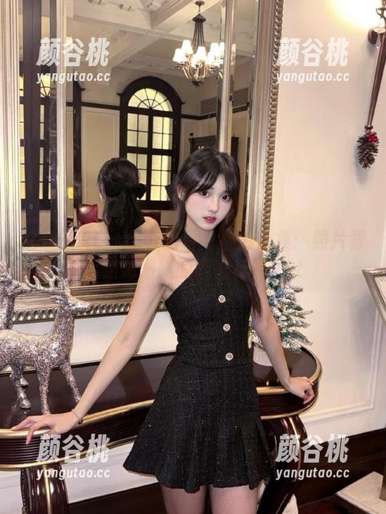 丝慕GIRL - 佳佳的写真魅力合集：照片背后是她细腻的剧情花絮.txt