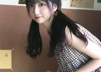 丽柜 – 小戈职业装写真：典雅与力量并存的套图，为职场女性注入活力.txt