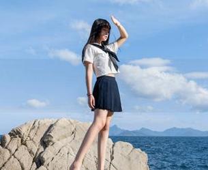 丽柜 – 敏儿锁住美丽的作品精选：记录每一份瞬间的优雅与魅力.txt