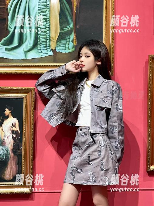 丽柜 - 英子的天使高清作品，这里有她灵动俏皮的每一个瞬间.txt