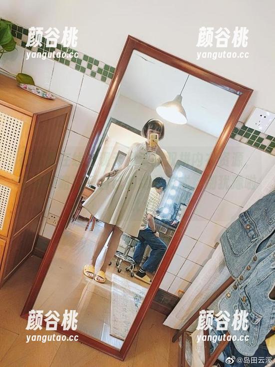 在这里在线发现云溪溪的双拼内衣资源，带你领略宠爱自己的绝佳方式，别犹豫啦！.txt
