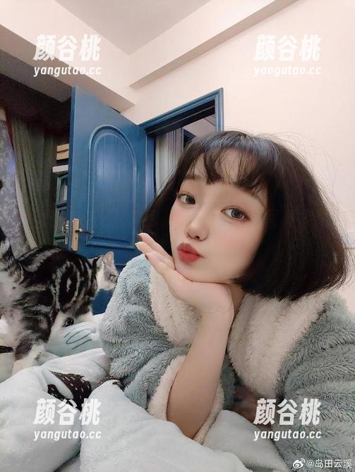 拯救你的视觉疲劳，云溪溪吊带写真集原图来袭.txt