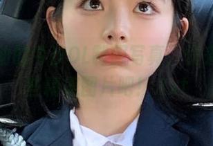 让人心动的今汐OL制服写真，快来下载这些精美图片吧！.txt