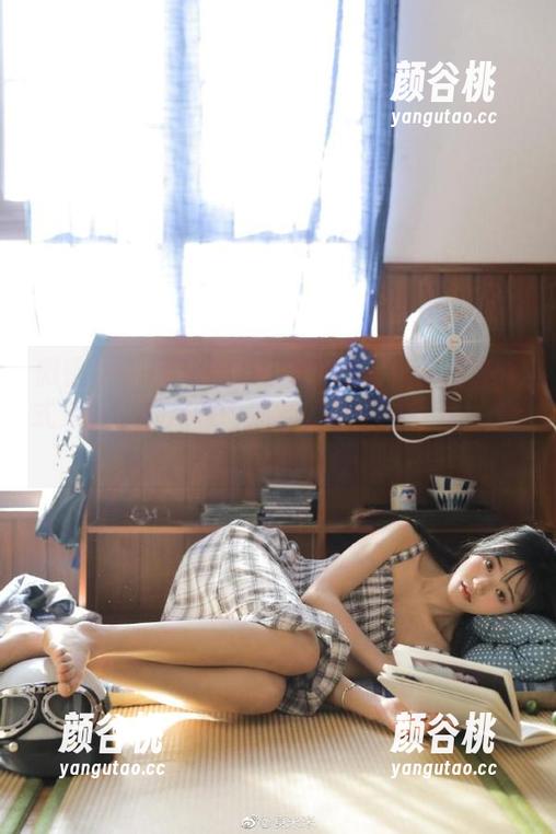 微密圈 - 保守的二舅妈黑丝写真作品集正式更新，带你领略别样的性感与优雅！.txt
