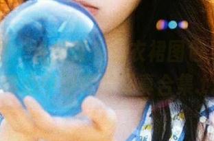 克拉女神 – 佳莹迷人连衣裙图包，瞬间点燃你心中时尚的写真合集.txt