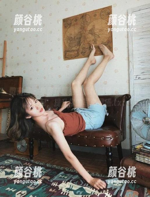 微密圈 - 免费获取兔宝妮to时尚格子女仆装图包，提升你的写真灵感.txt