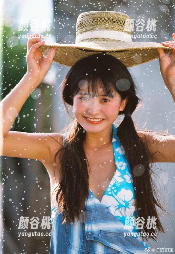 兔玩映画带来的春日野穹和独角兽美图，表示我只适合做观众.txt