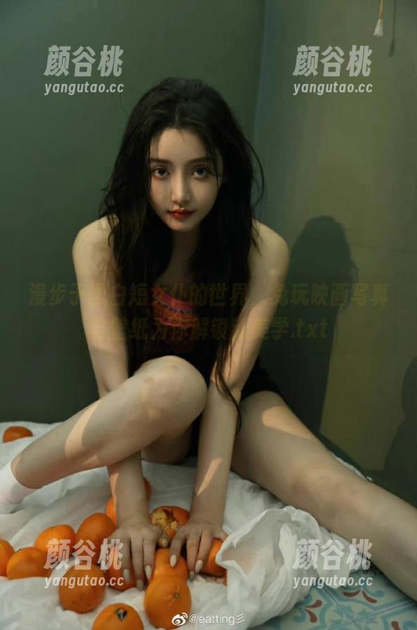 漫步于黑白短女仆的世界，兔玩映画写真与壁纸为你解锁新美学.txt