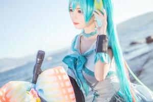 夏季的热情：“北之北”高清比基尼写真回顾.txt
