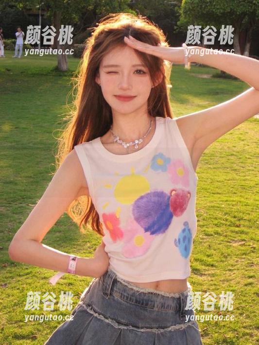 嗲囡囡 - 芷儿Momoko海边高清写真，下载收藏她最动人的海岸时刻.txt
