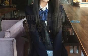 头条女神 – JennyR美脚图包下载：超高质量免费图片限时分享，你绝不能错过！.txt