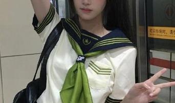 头条女神 – 轻盈舞动：萌琪琪短裙写真图片合集，散发青春的无限魅力.txt
