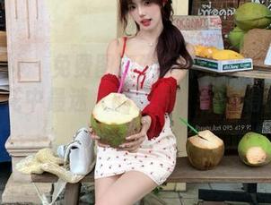 头条女神 – 免费图包学起来！陈亦菲诱惑雾里看花中最迷人的瞬间，你值得拥有！.txt