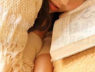 微密圈 – 奈斯希希吊带私房美图：一场视觉盛宴，尽显魅惑与风情.txt