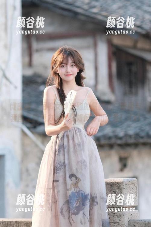 微密圈 - 短裤女神奔跑的晶骡儿：原图与套图里的魅力，教你如何穿出个性！.txt