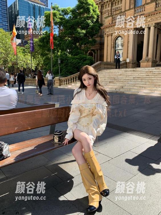 妖精视觉 - 精选小悠职业装美图合集，尽显职场时尚与优雅气质.txt