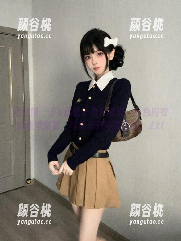 微密圈 - 小u优优子为你呈现：红色内衣的视觉盛宴，写真资源不要错过！.txt
