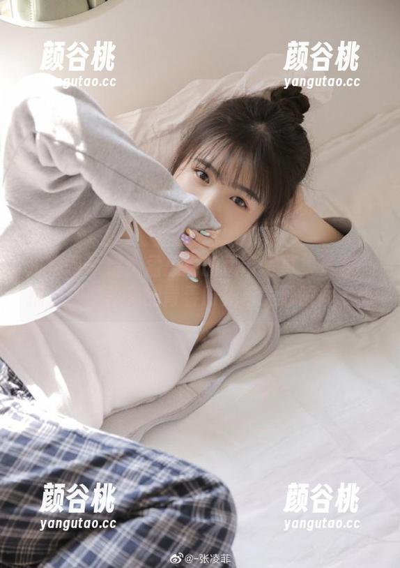 尤果网 - 精选孟思雨的吊带写真集资源：捕捉那些难忘的青春时光与美好瞬间.txt