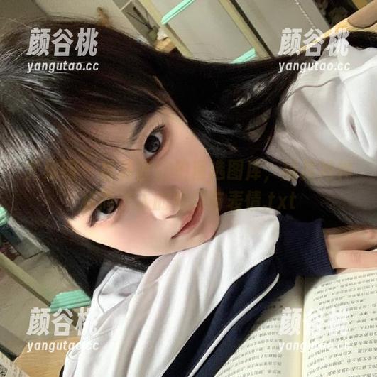 尤果网 - 慕羽茜自拍精选图库，捕捉她神秘而迷人的瞬间与表情.txt
