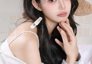 尤果网 – 校服里的晨曦，超萌美图合集，让我们一起重温那些纯真的校园时光吧！.txt