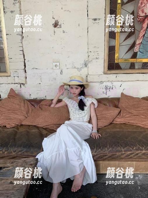 尤果网 - 沈佳熹倾情打造甜心美图，套图攻略为你开启梦想之旅！.txt