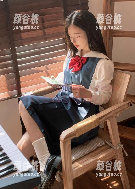 尤果网 - 米米的美图剧情让人欲罢不能，图包中暗藏着无尽的风情！.txt