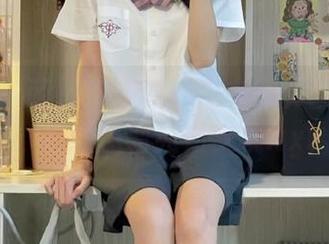 尤果网 – 萌神妹妹最新内衣写真图片更新，粉嫩色调宛如梦境.txt