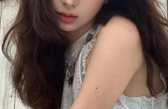 尤果网 – 带你领略颜亦汐甜心的私人世界，精彩套图分享不容错过.txt