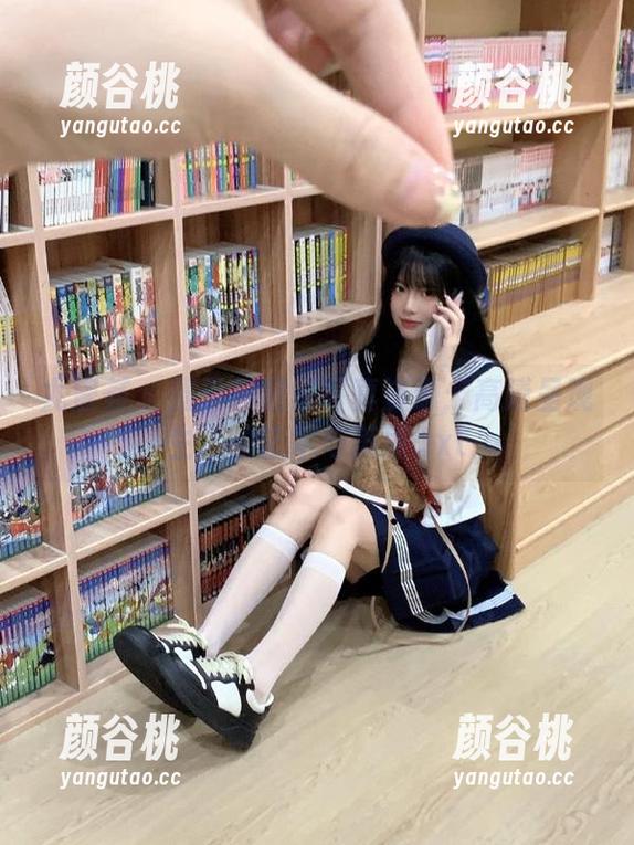 尤蜜荟 - 周于希居家写真资源：高清呈现生活的艺术与美感.txt