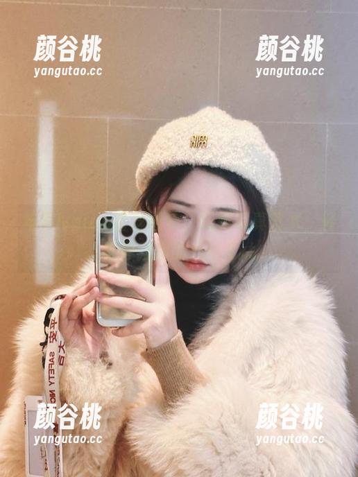 年年Nnian蕾丝图集：玩转写真艺术，轻松俘获你的心！.txt