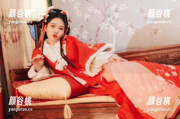 年年Nnian全新推出“三沐三熏”甜美图包，超级精美作品等你来收藏与分享！.txt