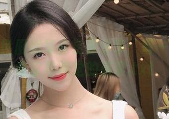 抖娘利世厨娘写真资源分享：每一张都是食欲与视觉的盛宴.txt